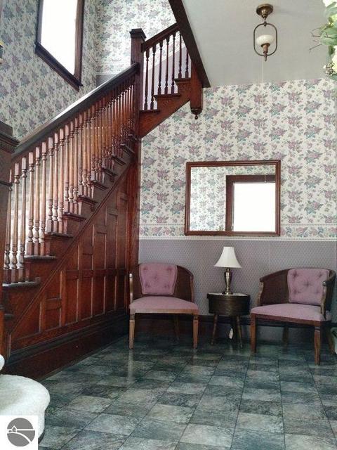 420 E Cedar St, Standish, MI 48658 photo 4