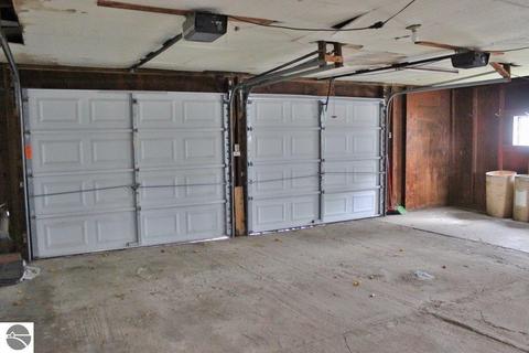 224 S Brown St, Ithaca, MI 48847 photo 21