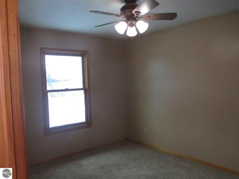 5399 E Fremont Rd, Shepherd, MI 48883 photo 11