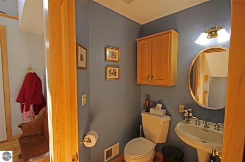 755 E Shetland Trl, Cedar, MI 49621 photo 35