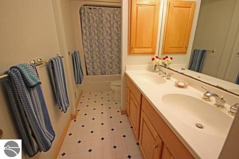 755 E Shetland Trl, Cedar, MI 49621 photo 31