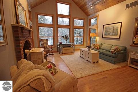 755 E Shetland Trl, Cedar, MI 49621 photo 37