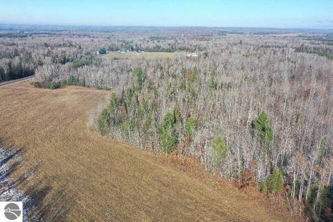 3015 Reilly Rd, Lupton, MI 48635 photo 1