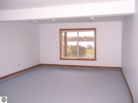 4564 Hamilton Way, Gladwin, MI 48624 photo 18