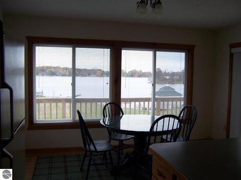 4564 Hamilton Way, Gladwin, MI 48624 photo 2