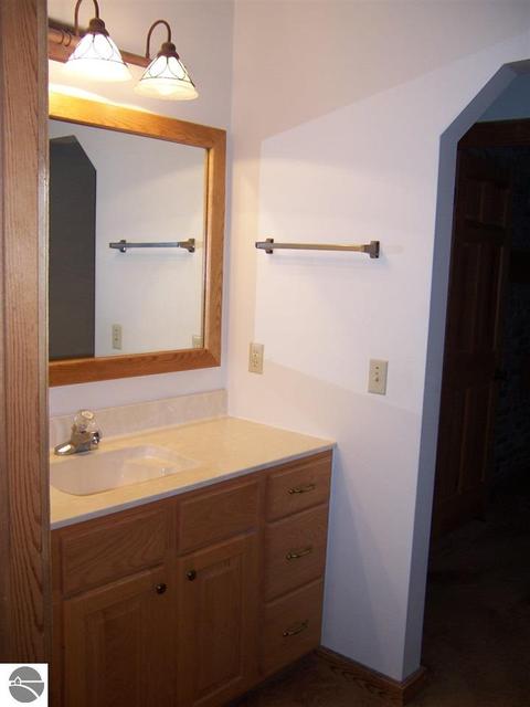 4564 Hamilton Way, Gladwin, MI 48624 photo 15