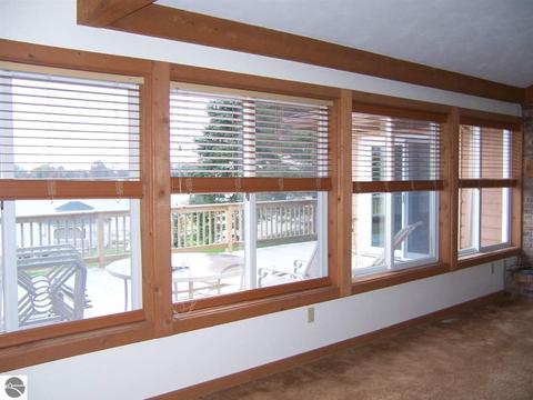 4564 Hamilton Way, Gladwin, MI 48624 photo 5