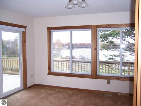 4564 Hamilton Way, Gladwin, MI 48624 photo 10