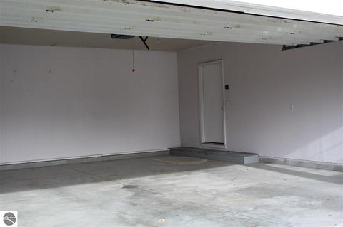 2915 E River Rd, Mount Pleasant, MI 48858 photo 36