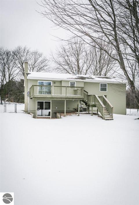 1571 Pine Tree Rd, Grawn, MI 49637 photo 21