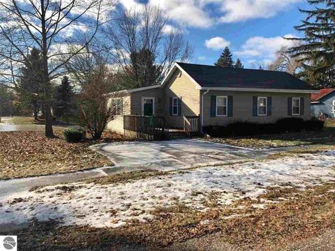 210 Maple, Sterling, MI 48659 photo 28