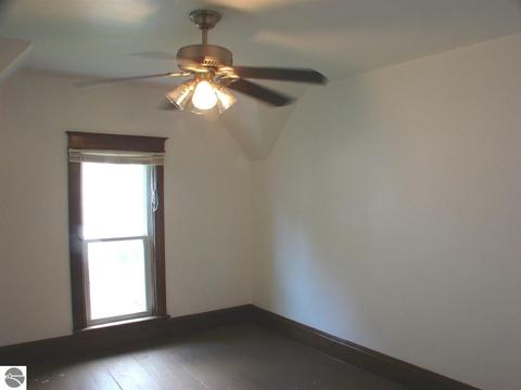 224 E North St, Ithaca, MI 48847 photo 17