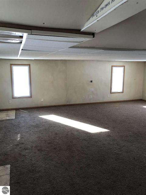 2171 S Bard Rd, Gladwin, MI 48624 photo 19