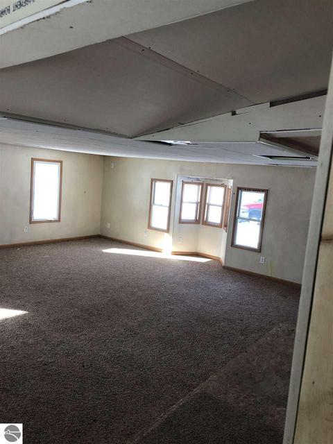 2171 S Bard Rd, Gladwin, MI 48624 photo 20