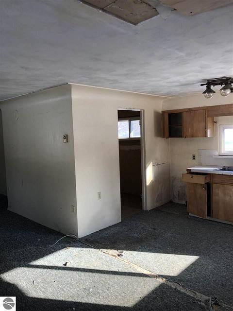 2171 S Bard Rd, Gladwin, MI 48624 photo 15