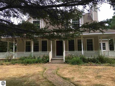 781 E Shetland Trl, Cedar, MI 49621 photo 18