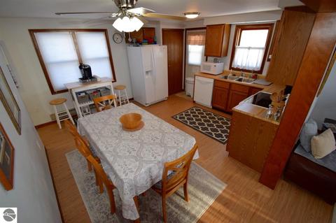 400 N Huron Ave, Au Gres, MI 48703 photo 17