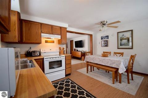 400 N Huron Ave, Au Gres, MI 48703 photo 19