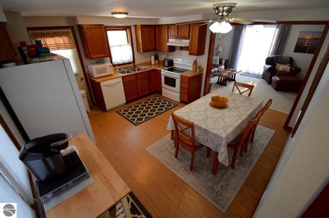 400 N Huron Ave, Au Gres, MI 48703 photo 18
