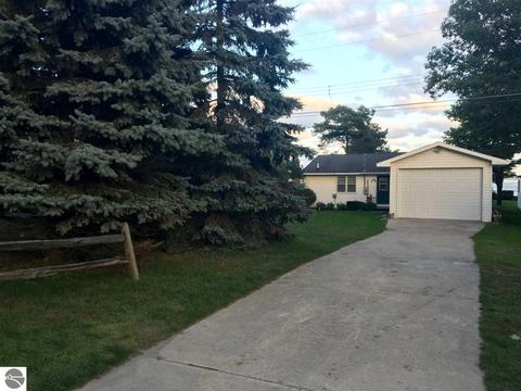 400 N Huron Ave, Au Gres, MI 48703 photo 9