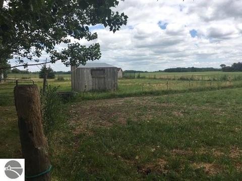 950 E Pickard Rd, Mount Pleasant, MI 48858 photo 25