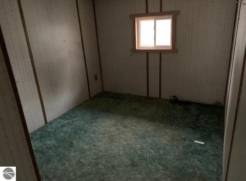 10387 W Buchanan Rd, Sumner, MI 48889 photo 7