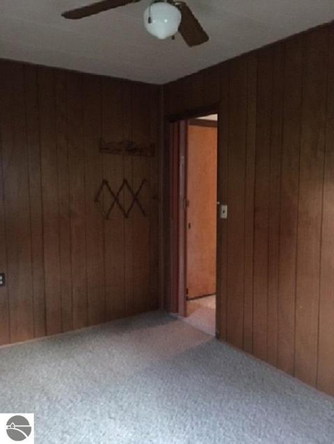 4889 E Valley Rd, Mount Pleasant, MI 48858 photo 14