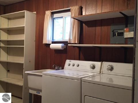 4889 E Valley Rd, Mount Pleasant, MI 48858 photo 17