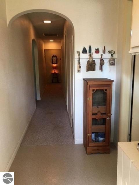 4889 E Valley Rd, Mount Pleasant, MI 48858 photo 8