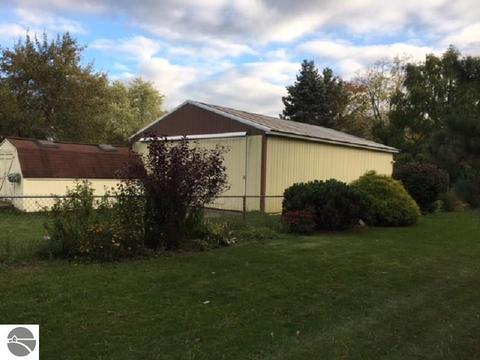 4889 E Valley Rd, Mount Pleasant, MI 48858 photo 28