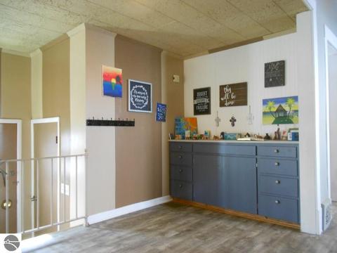 520 Pine Ave, Alma, MI 48801 photo 9