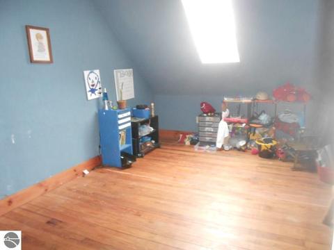 520 Pine Ave, Alma, MI 48801 photo 14