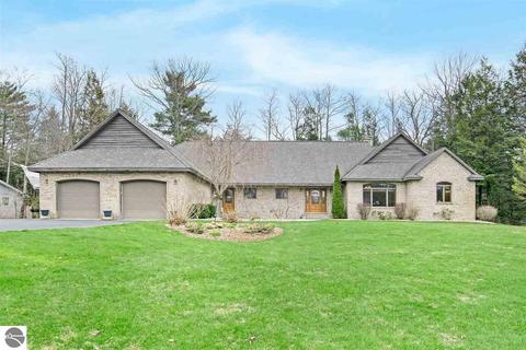 6747 E Harbor Dr, Elk Rapids, MI 49629 photo 1