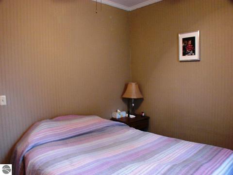 609 E Center St, Ithaca, MI 48847 photo 14