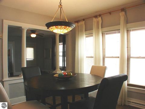 609 E Center St, Ithaca, MI 48847 photo 7