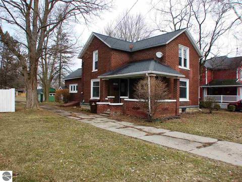 609 E Center St, Ithaca, MI 48847 photo 1