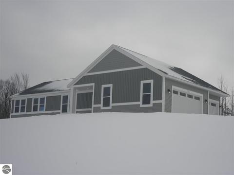 7415 E Meadows Dr, Cedar, MI 49621 photo 32
