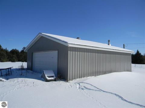 3470 Lupton Rd, Lupton, MI 48635 photo 1