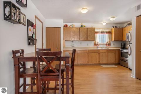 10075 Rose St, Interlochen, MI 49643 photo 4