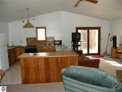 4141 Pineway Dr, Gladwin, MI 48624 photo 6