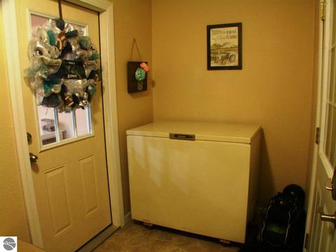 4580 E Fillmore Rd, Ithaca, MI 48847 photo 7