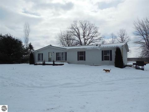8644 E Baseline Rd, Mount Pleasant, MI 48858 photo 18