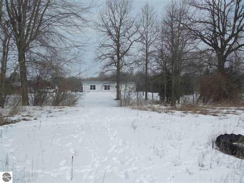 8644 E Baseline Rd, Mount Pleasant, MI 48858 photo 24