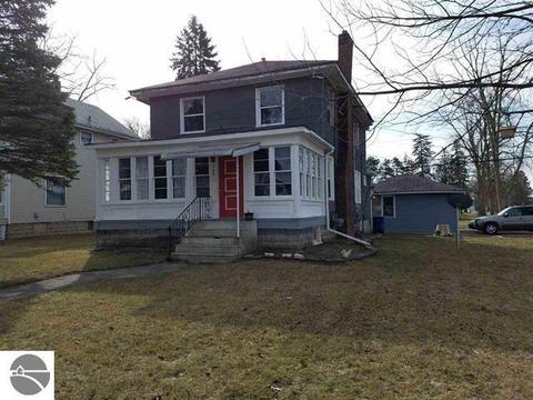 300 E Cedar St, Standish, MI 48658 photo 1