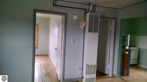 300 E Cedar St, Standish, MI 48658 photo 2