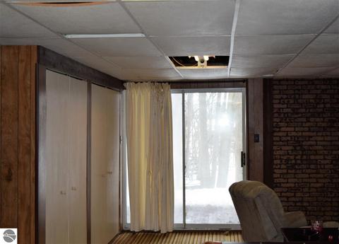 475 E Wing Rd, Mount Pleasant, MI 48858 photo 28
