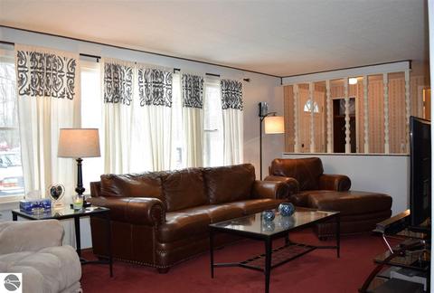 475 E Wing Rd, Mount Pleasant, MI 48858 photo 10