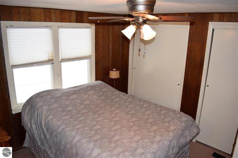 475 E Wing Rd, Mount Pleasant, MI 48858 photo 14