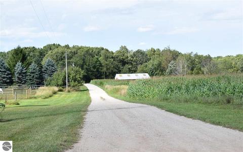 475 E Wing Rd, Mount Pleasant, MI 48858 photo 33