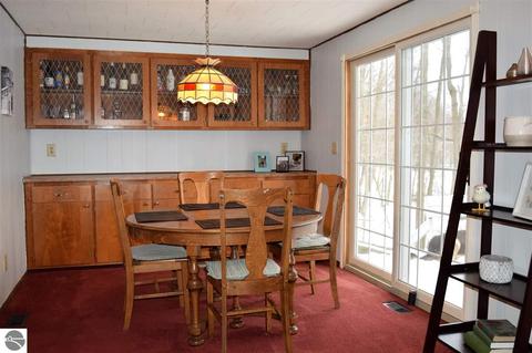 475 E Wing Rd, Mount Pleasant, MI 48858 photo 11